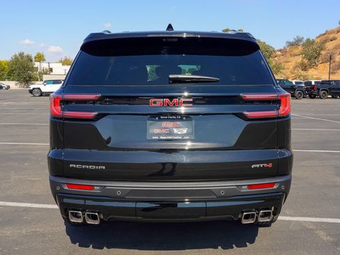 New 2026 GMC Acadia AT4 w/ Luxury Package AWD/4WD image 7