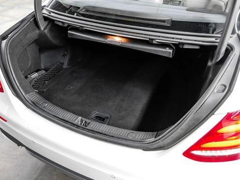 Used 2018 Mercedes-Benz E 300 w/ Premium 1 Package image 61