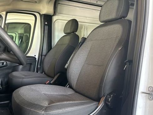 Used 2023 RAM ProMaster 2500 FWD image 6