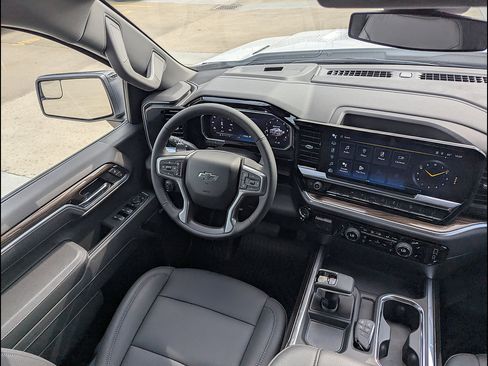 New 2026 Chevrolet Silverado 1500 RST w/ Convenience Package II AWD/4WD image 19