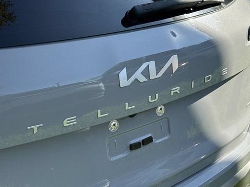 Used 2023 Kia Telluride SX X-Pro AWD/4WD image 10