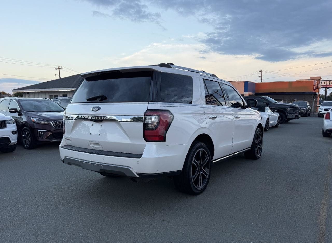 Used 2019 Ford Expedition Limited w/ Special Edition Package RWD image 6