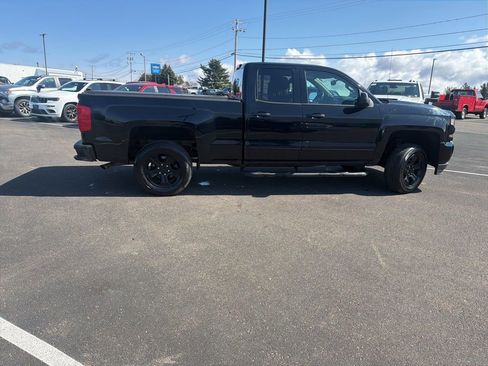 Used 2019 Chevrolet Silverado 1500 LT w/ All Star Edition image 8