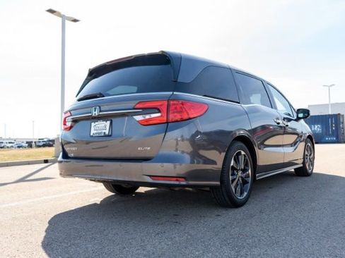 Used 2023 Honda Odyssey Elite image 7