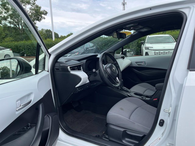 Used 2026 Toyota Corolla SE FWD image 15