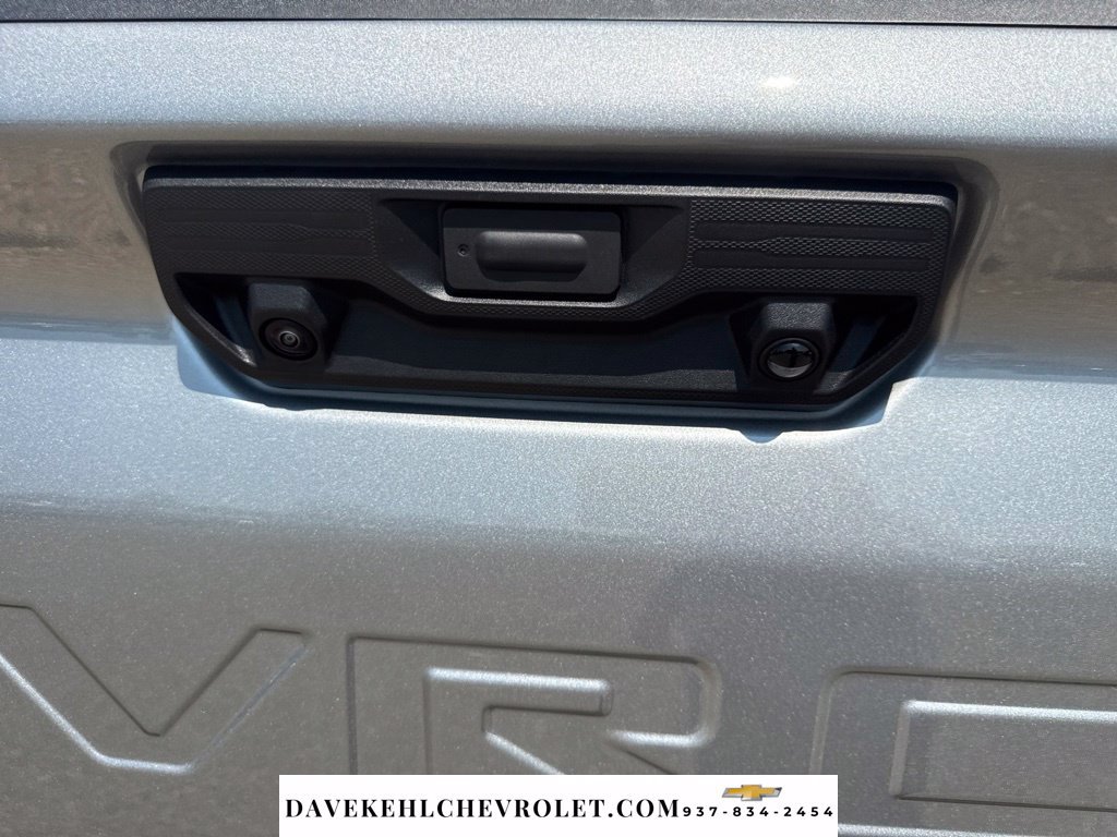Used 2025 Chevrolet Silverado 3500 High Country w/ High Country Premium Package AWD/4WD image 5