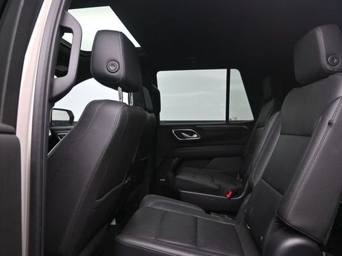 Used 2022 Chevrolet Tahoe LT w/ LT Signature Package AWD/4WD image 11