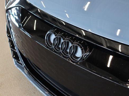 Used 2022 Audi RS e-tron GT w/ Carbon Performance Package image 27