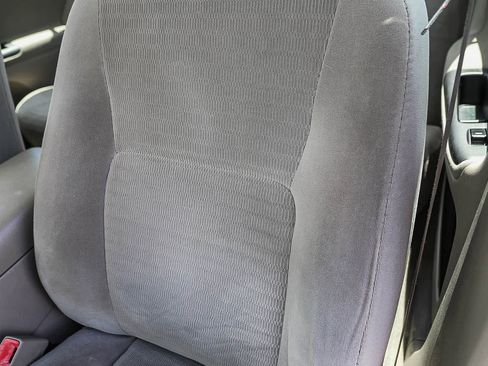 Used 2006 Toyota Camry LE FWD image 24