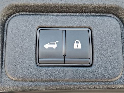 Used 2024 Nissan Rogue SL w/ SL Premium Package AWD/4WD image 29