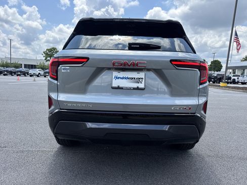 New 2026 GMC Terrain AT4 w/ Technology Package II image 9