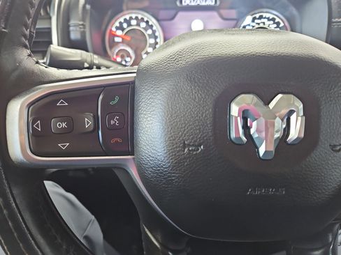 Used 2020 RAM 1500 Laramie image 9