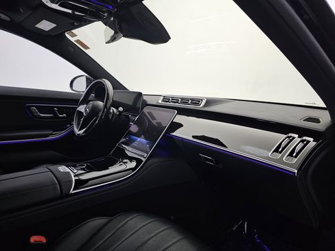 Certified 2023 Mercedes-Benz S 580 4MATIC Sedan w/ AMG Line image 13