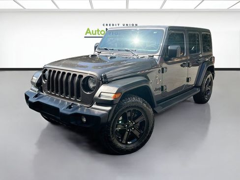 Used 2020 Jeep Wrangler Unlimited Sport AWD/4WD image 3