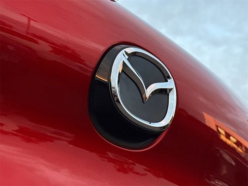 Used 2022 MAZDA MAZDA3 s image 11