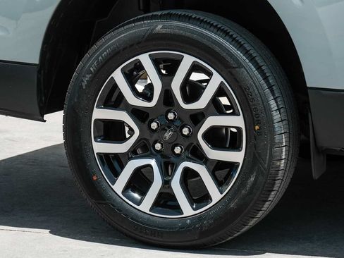Used 2023 Ford Maverick Lariat FWD image 48