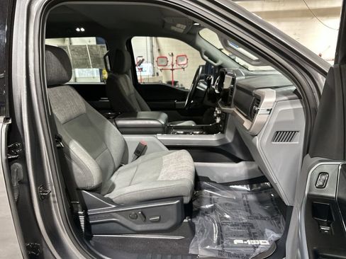 Used 2023 Ford F150 XLT w/ Equipment Group 302A High image 24