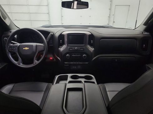 Used 2021 Chevrolet Silverado 2500 W/T w/ WT Fleet Convenience Package image 10