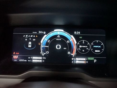 Used 2025 Toyota Tundra Limited image 16