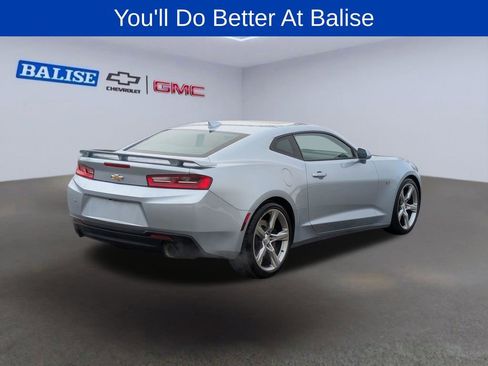 Used 2018 Chevrolet Camaro SS image 3