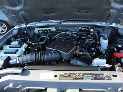 Used 2010 Ford Ranger XLT RWD image 32