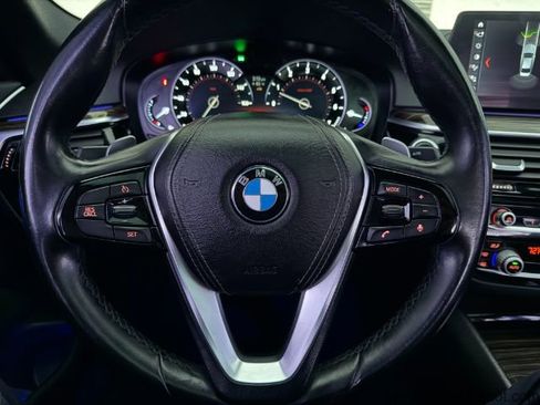 Used 2018 BMW 530i image 19