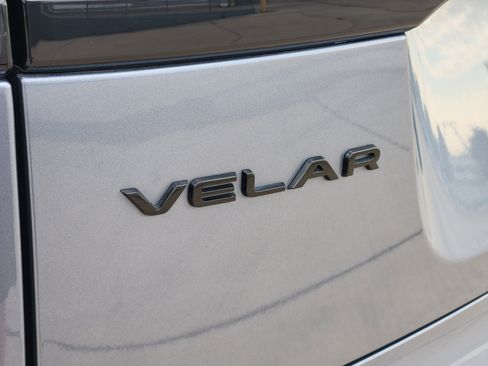 Used 2023 Land Rover Range Rover Velar S AWD/4WD image 13
