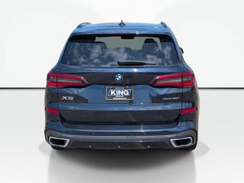 Used 2022 BMW X5 xDrive40i w/ M Sport Package AWD/4WD image 8