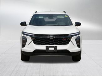 Used 2025 Chevrolet Trax RS w/ Driver Confidence Package FWD video 2