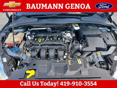 Used 2018 Ford Focus Titanium FWD image 22