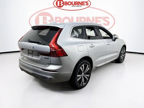 Used 2022 Volvo XC60 B6 Inscription w/ Advanced Package image 11