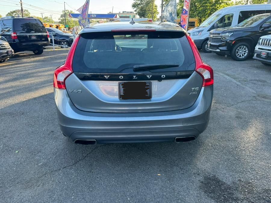 Used 2017 Volvo V60 T5 Premier w/ Convenience Package AWD/4WD image 7