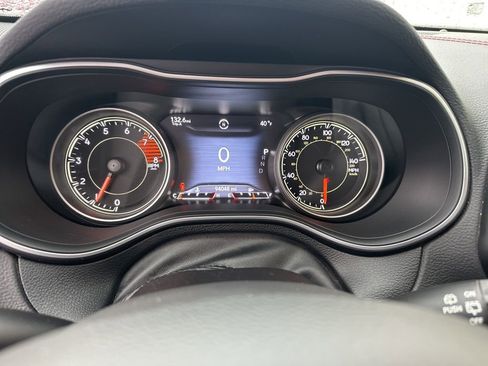 Used 2021 Jeep Cherokee Trailhawk image 22