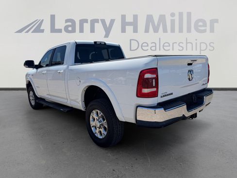 Used 2022 RAM 2500 Laramie AWD/4WD image 3