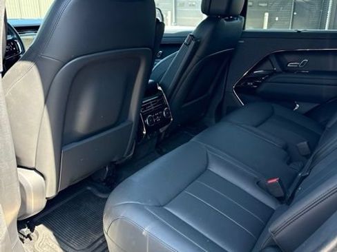 Used 2025 Land Rover Range Rover Sport Dynamic SE AWD/4WD image 14