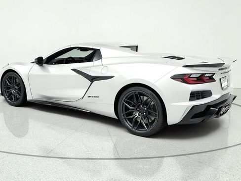 New 2026 Chevrolet Corvette Z06 w/ Battery Protection Package RWD image 3