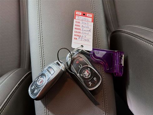 Used 2023 Buick Encore GX Select w/ Sport Touring Package image 31