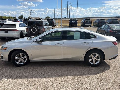 Used 2022 Chevrolet Malibu LT FWD image 6