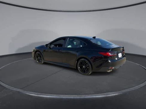 Used 2026 Toyota Camry SE w/ Convenience Package image 6