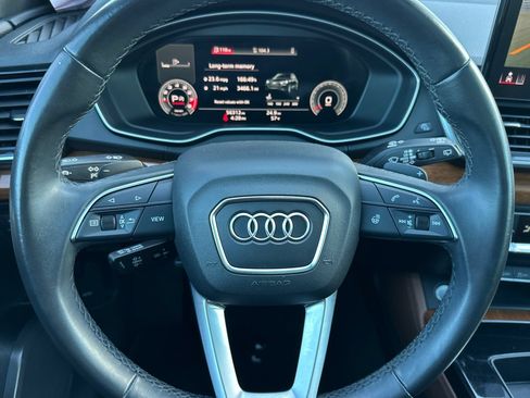 Used 2021 Audi Q5 2.0T Premium Plus w/ Premium Plus Package AWD/4WD image 25