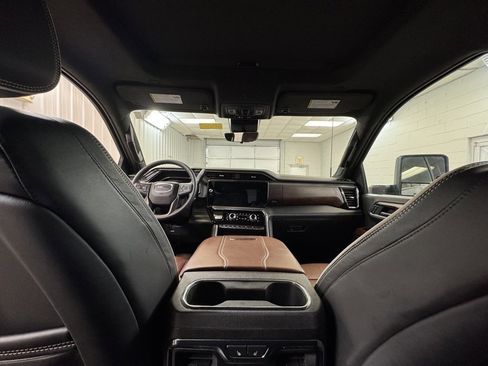 Used 2024 GMC Sierra 2500 Denali Ultimate image 20