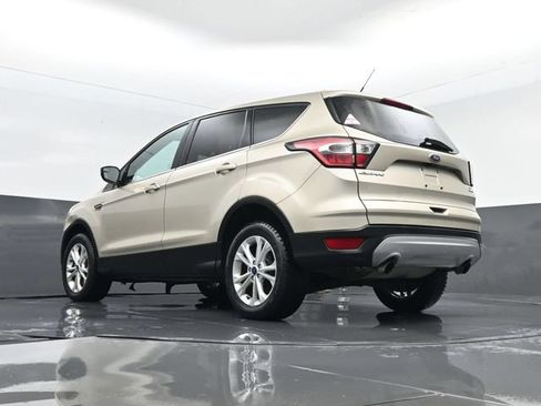 Used 2017 Ford Escape SE AWD/4WD image 23