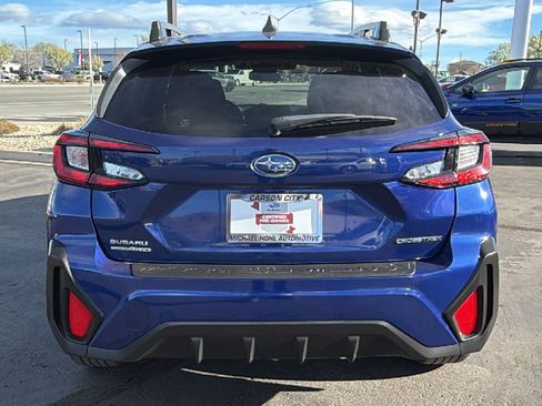 Certified 2024 Subaru Crosstrek 2.0i Premium image 4
