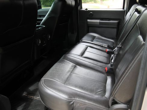 Used 2012 Ford F250 Lariat w/ Lariat Ultimate Pkg image 46