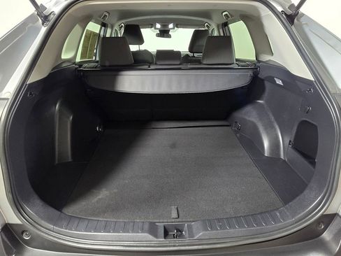 Used 2021 Toyota RAV4 XLE image 24