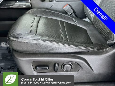 Used 2020 GMC Sierra 1500 Denali w/ Denali Ultimate Package AWD/4WD image 23