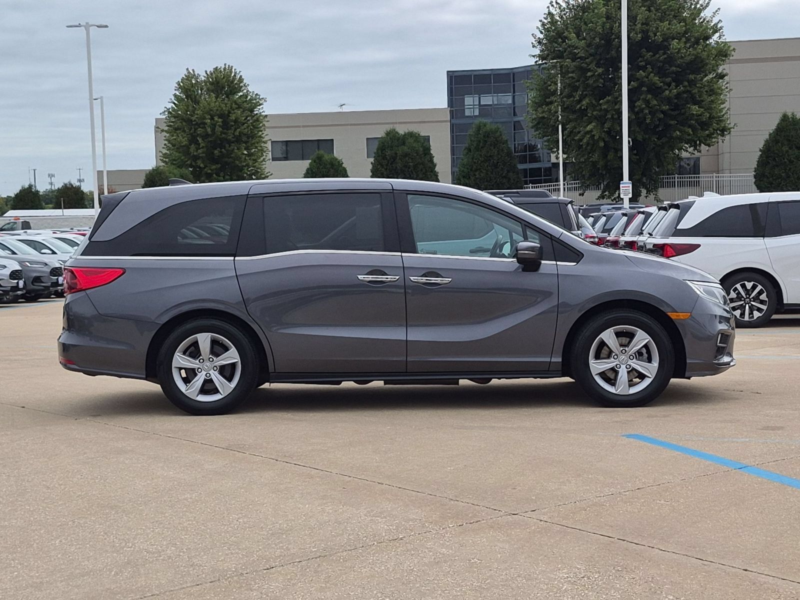 Used 2019 Honda Odyssey EX-L image 6