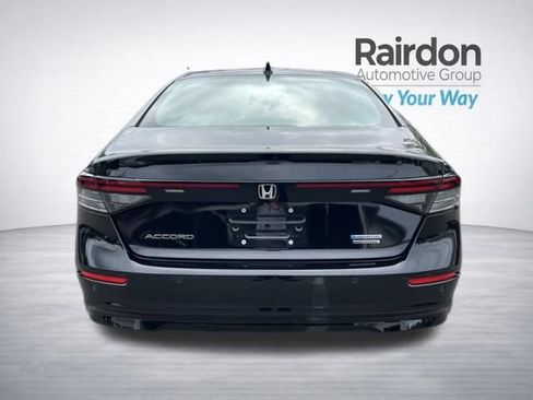 Used 2025 Honda Accord Touring image 6