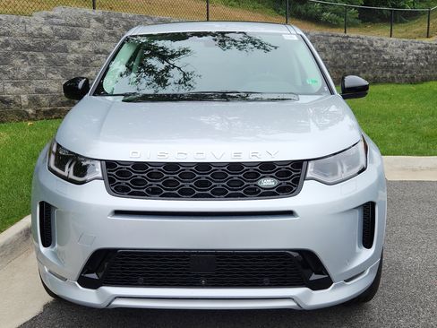 Used 2025 Land Rover Discovery Sport S image 8