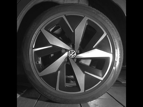 Certified 2023 Volkswagen ID.4 Pro S AWD/4WD image 14